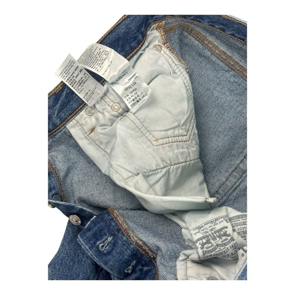 Levi's 501 Jeans Button Fly Straight Blue Med Wash Distressed S110783 Size 32x26